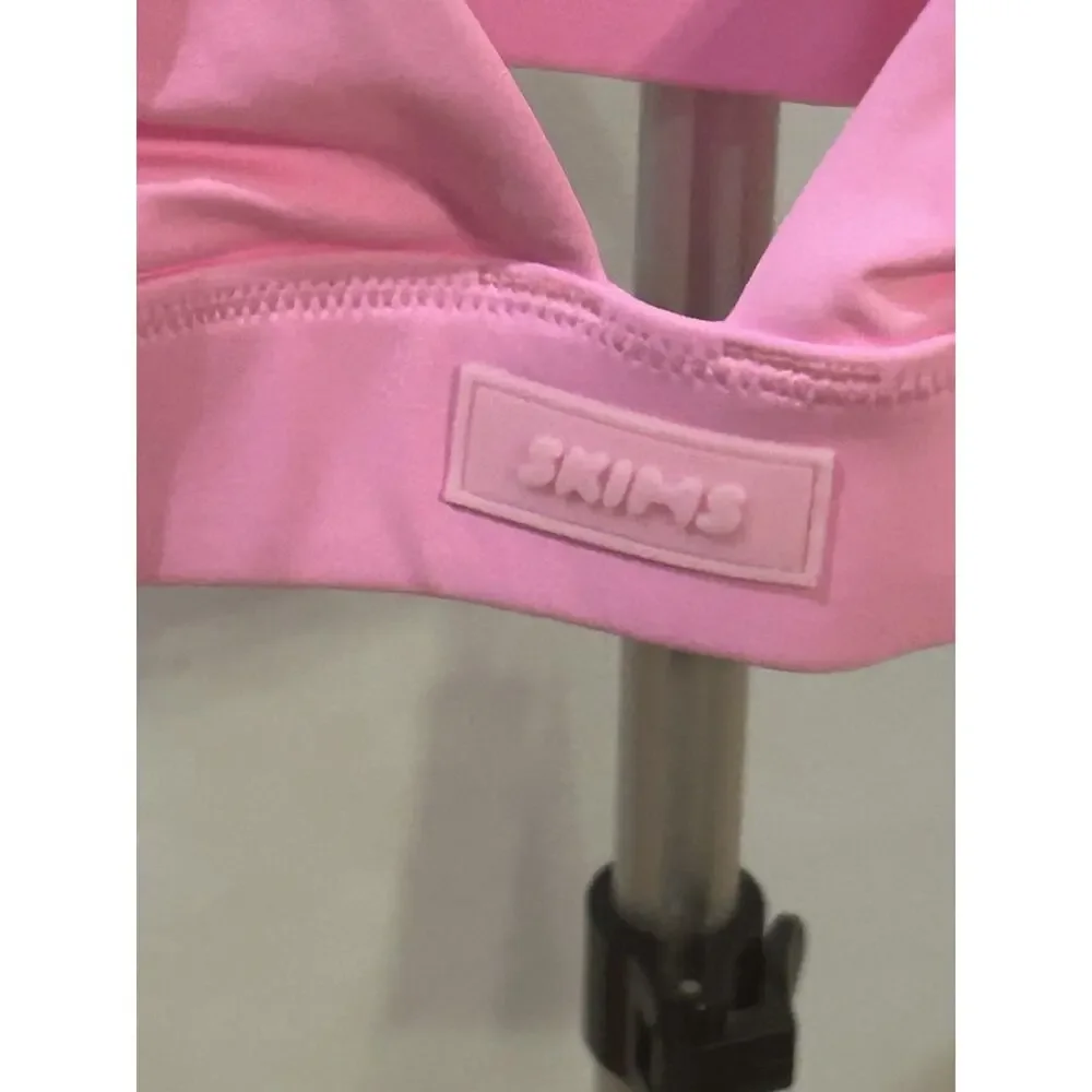 NWT SKIMS Women's Pink Plunge Bikini Top Size M